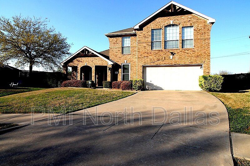 1st image of 321 Carissa Ct