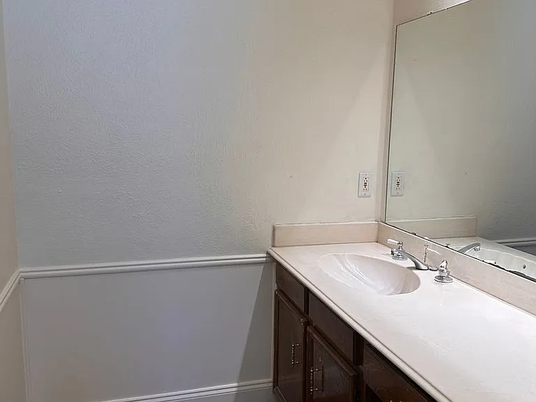 4715 Ridgeline Dr — Photo 19