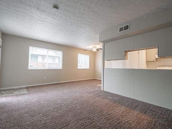 5th image of 420 River Oaks Dr