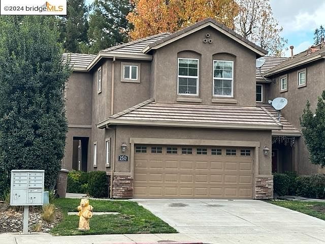 1st image of 2509 Winchester Dr