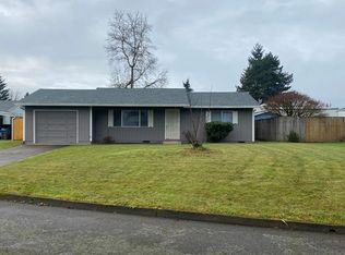 140 11th St, Dayton, OR 97114