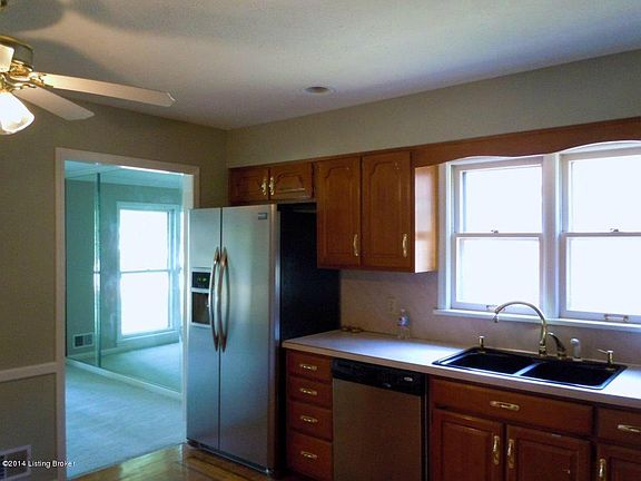 5th image of 3515 Leith Ln