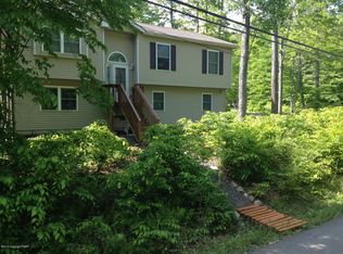 84 Elderberry Dr #L70, Thornhurst, PA 18424