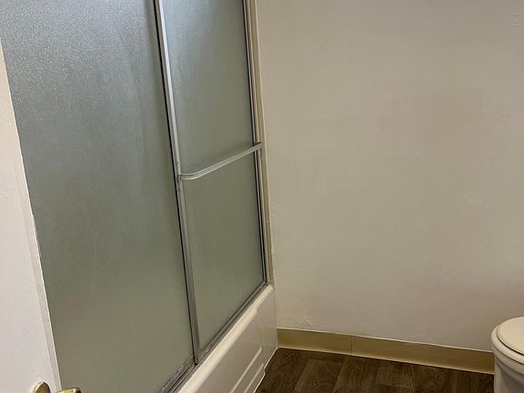 4th image of 1426 Barry Ave APT 1