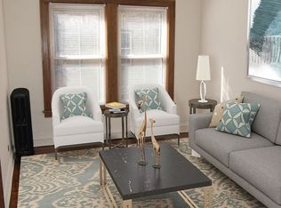 526 W Belden Ave APT C1, Chicago, IL 60614