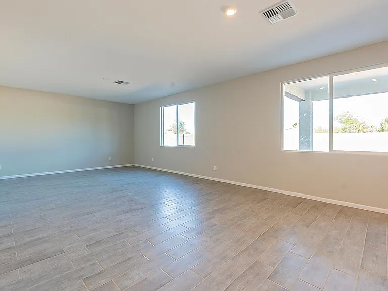 1434 E Pisa Dr — Photo 25