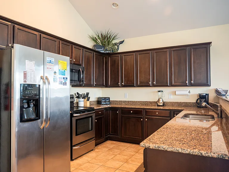 204 Mandalay D Ct — Photo 5
