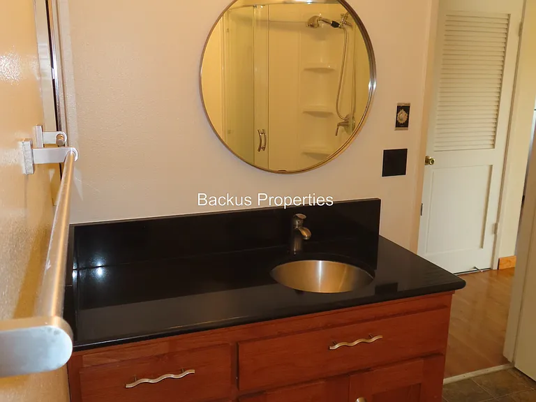530 Pheasant Ridge Rd — Photo 13