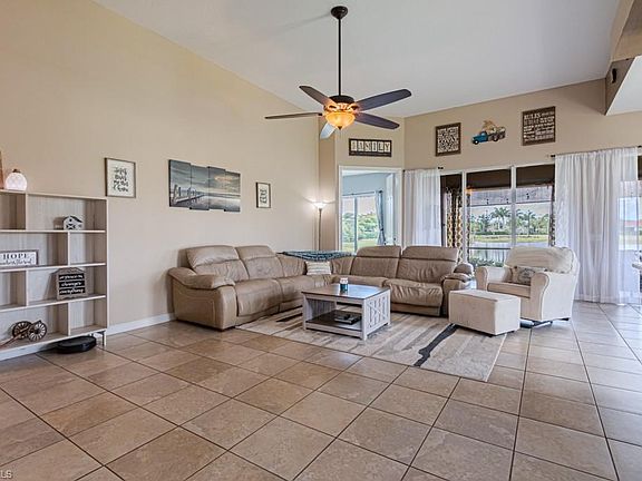 4th image of 2258 Heydon CIR W