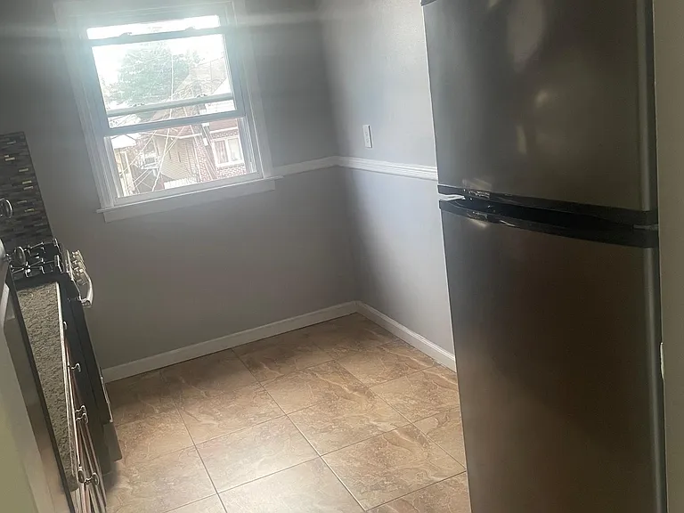 10 Briarwood Rd #2 — Photo 12