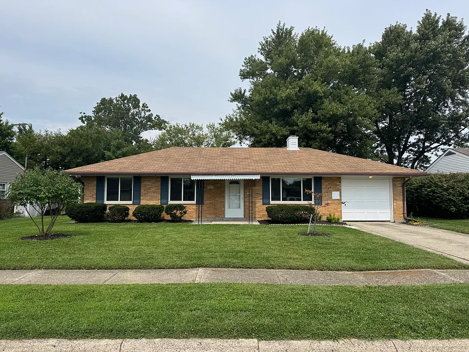 639 Greenhurst Dr