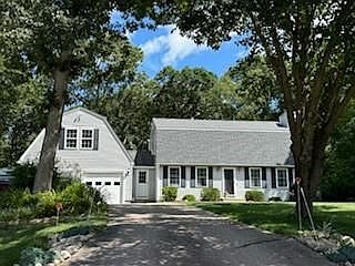 1st image of 8 Healey Brook Dr