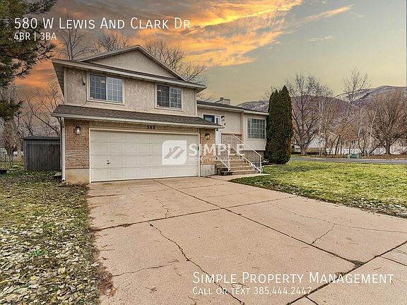3rd image of 580 W Lewis And Clark Dr