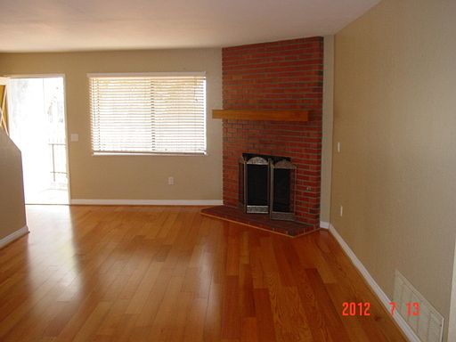 3rd image of 506 Florida St