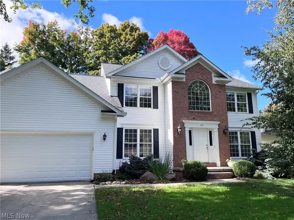 7632 Mary Ln, Mentor, OH 44060