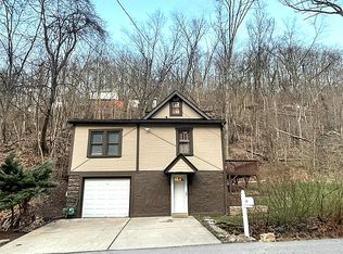 347 Seeley Ave, Wall, PA 15148
