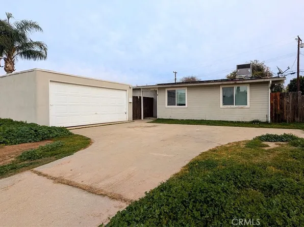 1696 Manor Cir, Pomona, CA 91766