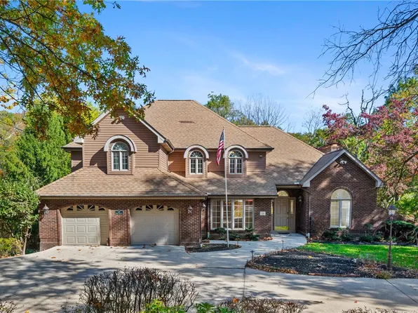 131 Hidden Valley Rd, Monroeville, PA 15146