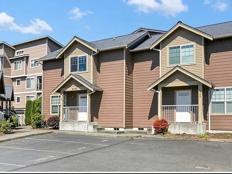 5755 Fallbrook Ln #102 — Photo 1