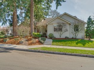 607 W 38th St, Vancouver, WA 98660