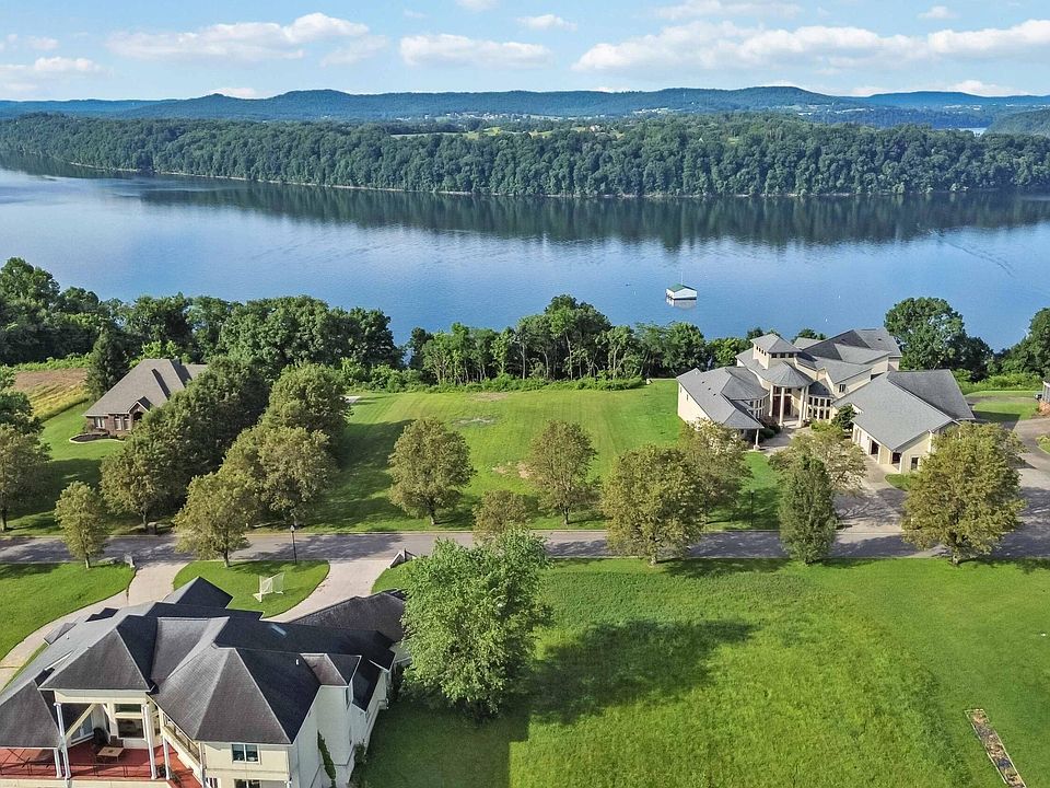 1st image of 5 Waitsboro Cir