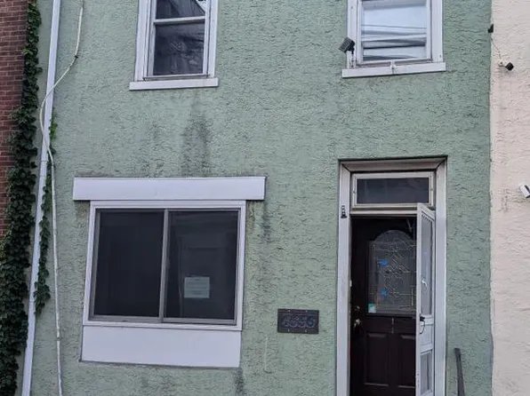 4656 Umbria St, Philadelphia, PA 19127