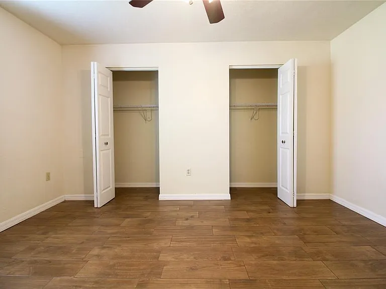 5812 Stokes Rd — Photo 12