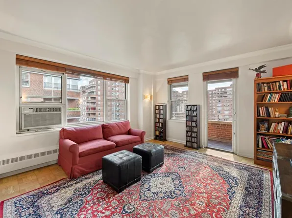 475 Fdr Drive image 1 of 17