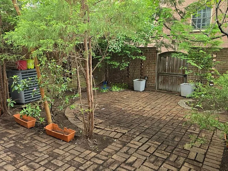 4721 Bayard St — Photo 27