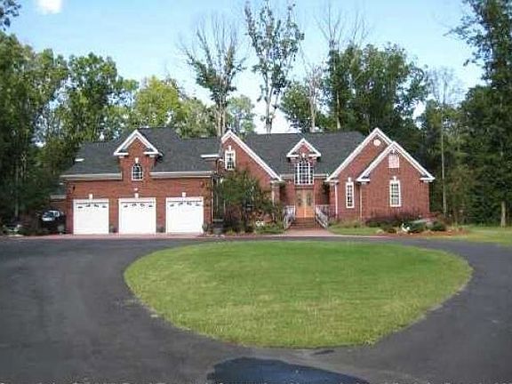 2nd image of 21029 Campbells Chapel Dr
