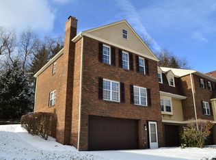 601 Olde Ingomar Ct, Pittsburgh, PA 15237