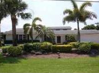 8133 Pine Tree Ln, Lake Clarke Shores, FL 33406