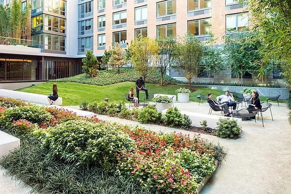 Rented by Big Apple Living | media 44