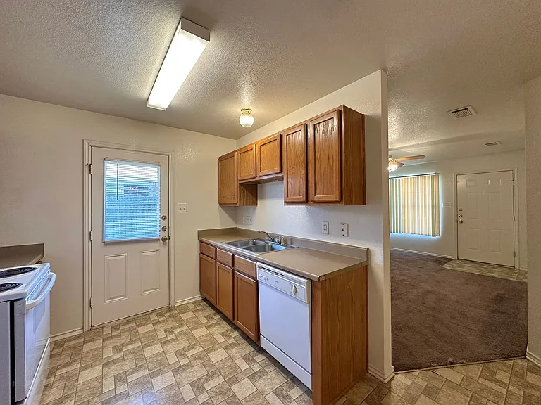 5108 Lauren Lea Dr — Photo 38