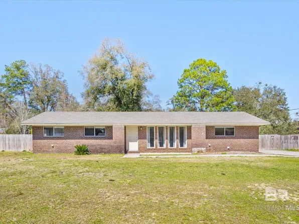 7070 Laverne Dr S, Mobile, AL 36618