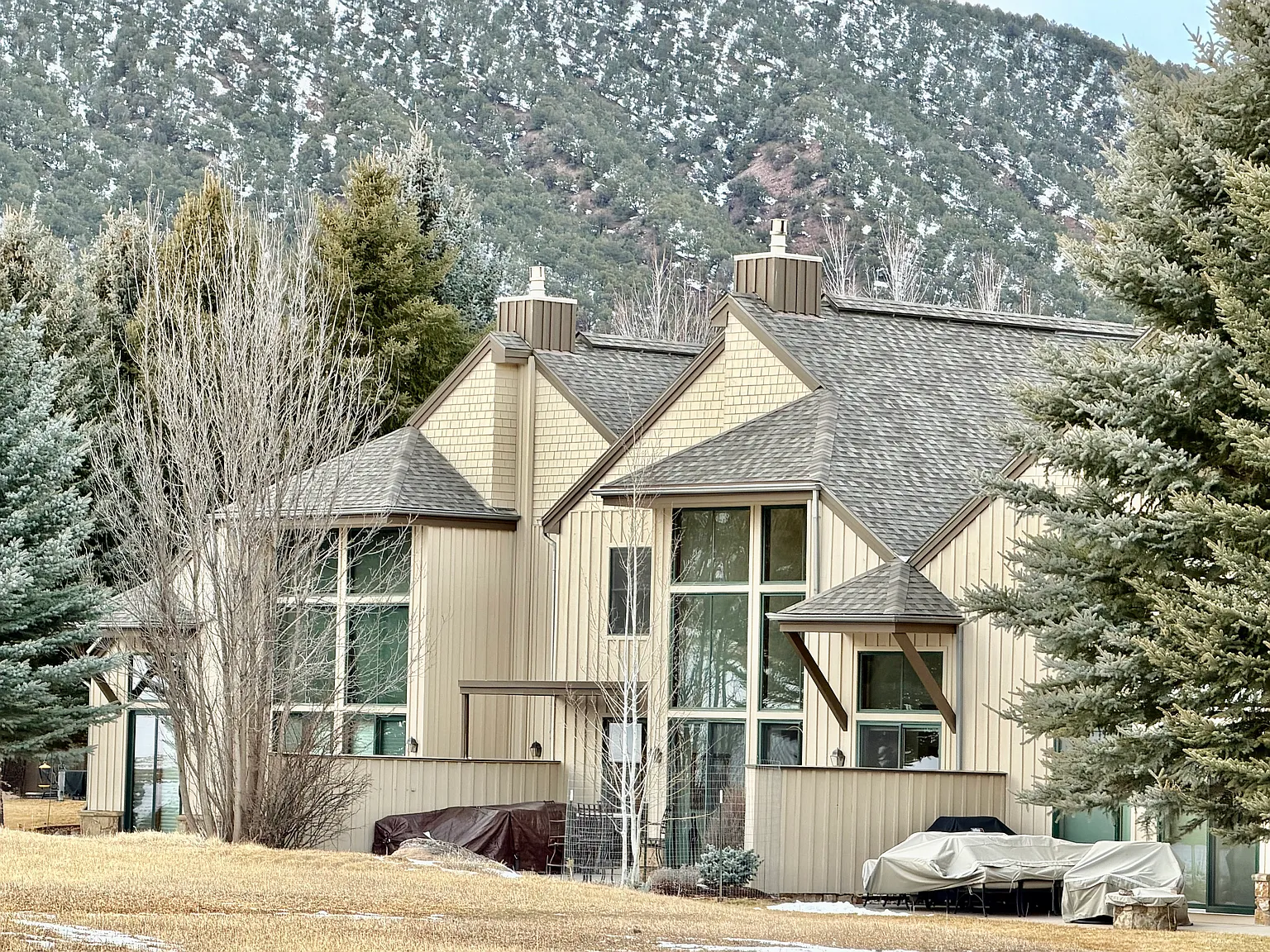 3 bed, 2293 sqft, $7,500 — Photo 3