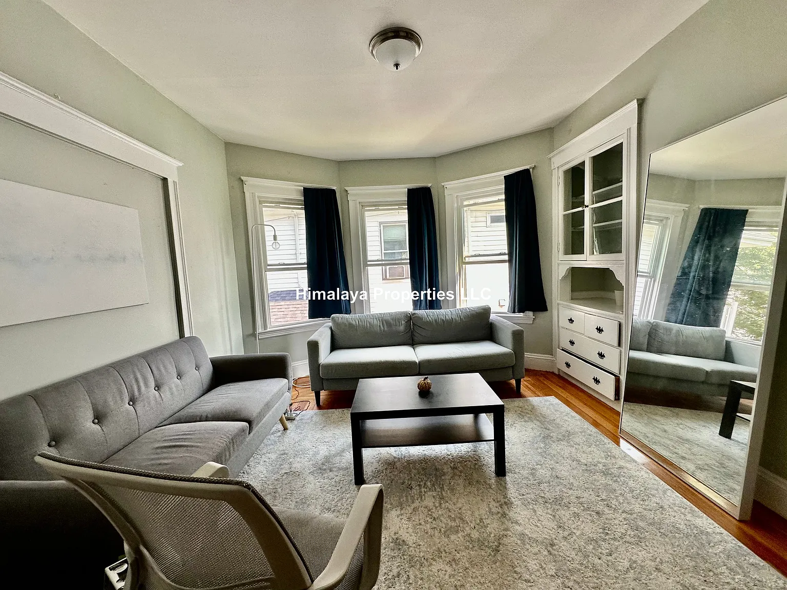 4 bed, $8,700 — Photo 3