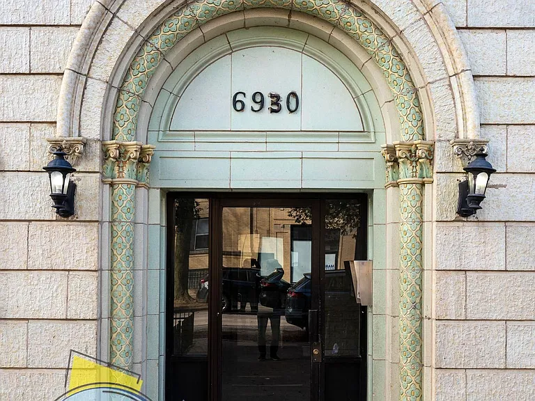 SASH Station Apartments — Photo 12