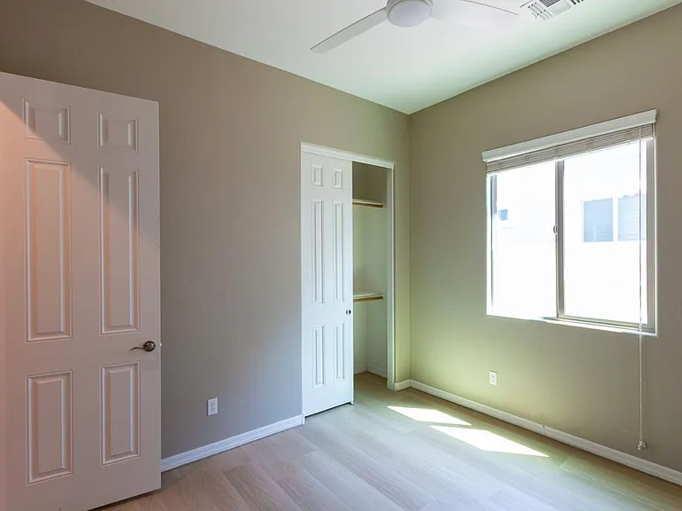 10317 E Catalyst Ave — Photo 8