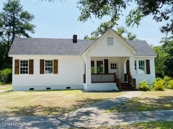 907 Locust St W, Hampton, SC 29924