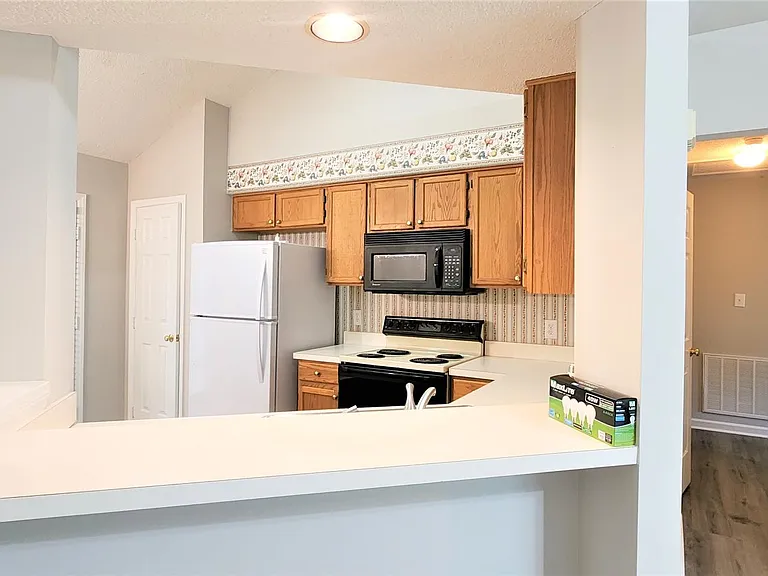303 Woodstar Dr — Photo 9