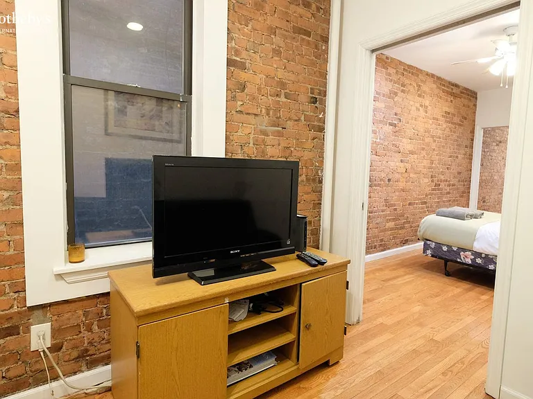 769 9th Ave #3N — Photo 5