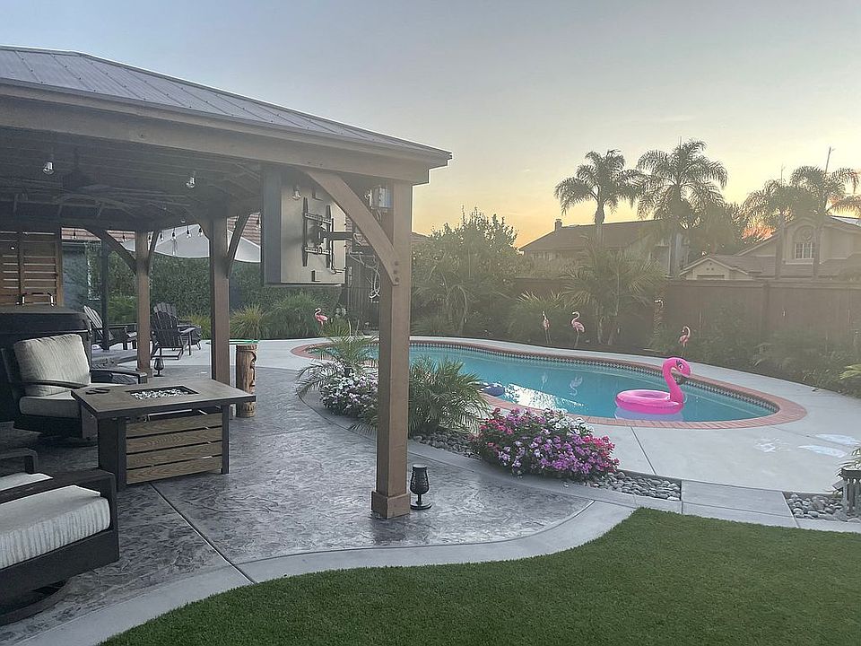 2nd image of 12595 Cloudesly Dr
