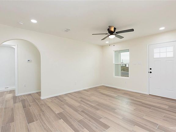 4th image of 7721 Heisman Ln