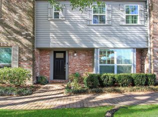 5874 Doliver Dr #121, Houston, TX 77057