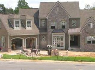 4724 Adler St, Raleigh, NC 27612