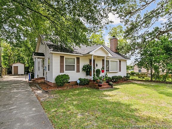 2nd image of 108 Circle Ct