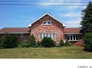 1695 Stump Rd, Marcellus, NY 13108
