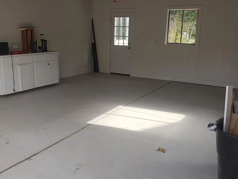 22814 Mayfield Ave — Photo 7