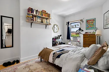 Rented by Safdie Realty Group